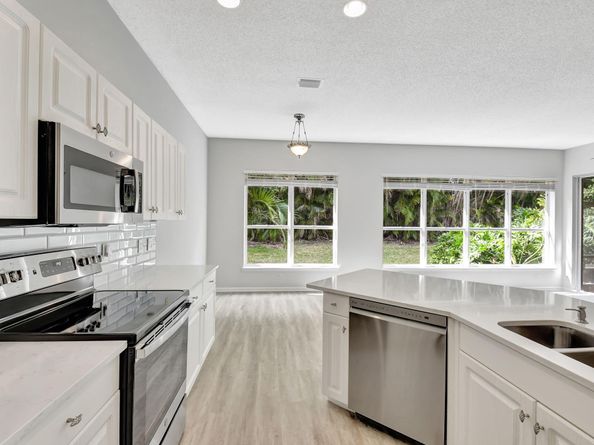 7936 Rockford Road, Boynton Beach FL 33472