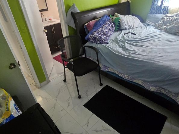 6103 Fletcher St, Hollywood FL 33023