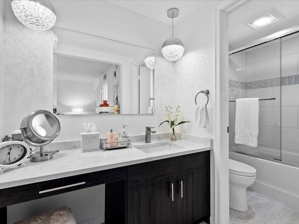 104 Wellington B, West Palm Beach FL 33417