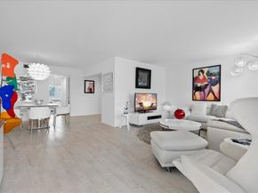 104 Wellington B, West Palm Beach FL 33417