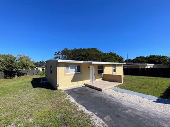 1647 NW 11th Pl