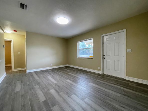 1647 NW 11th Pl, Fort Lauderdale FL 33311