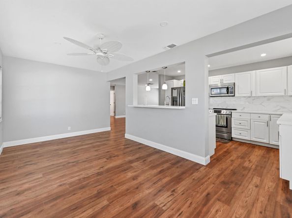 2110 SW 22nd Street, Boynton Beach FL 33426