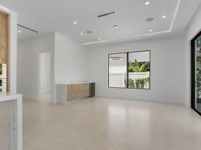 237 NE 11th Street, Delray Beach FL 33444