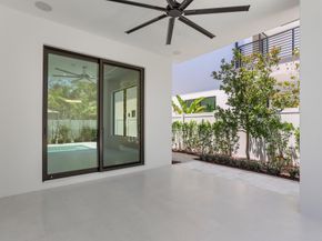 237 NE 11th Street, Delray Beach FL 33444