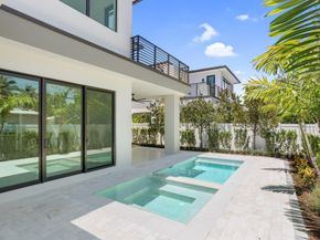 237 NE 11th Street, Delray Beach FL 33444