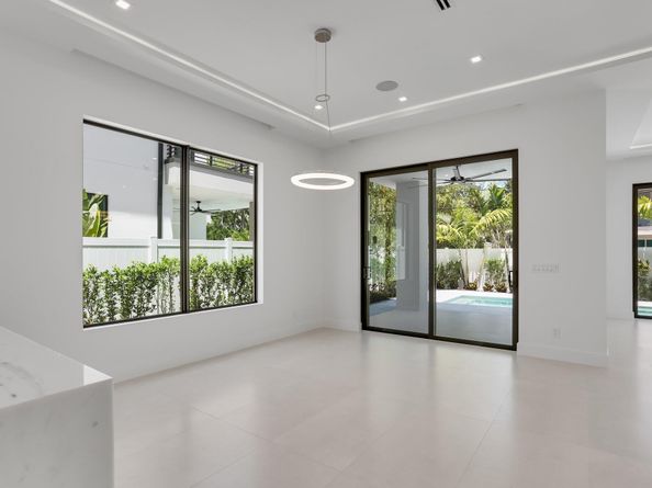 237 NE 11th Street, Delray Beach FL 33444