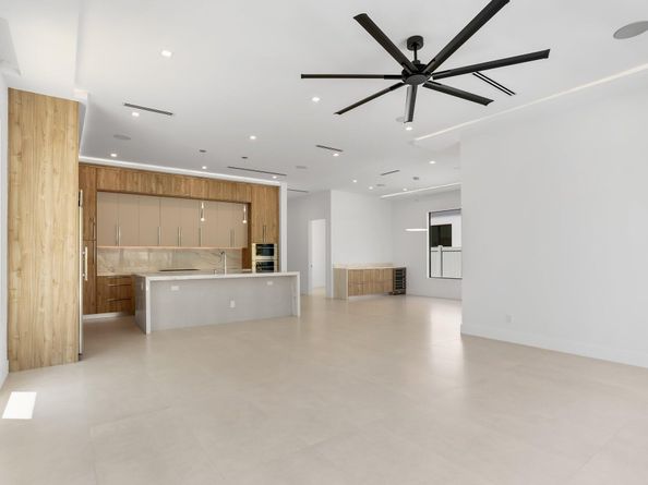 237 NE 11th Street, Delray Beach FL 33444