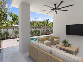 237 NE 11th Street, Delray Beach FL 33444