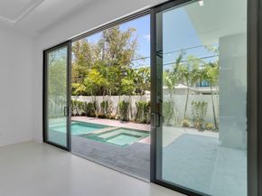 237 NE 11th Street, Delray Beach FL 33444
