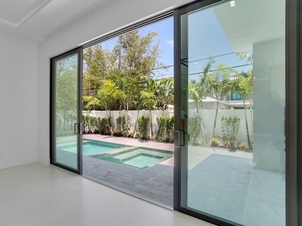 237 NE 11th Street, Delray Beach FL 33444