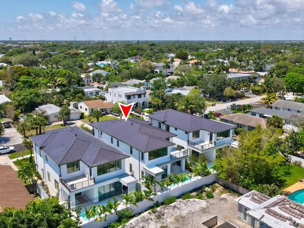 237 NE 11th Street, Delray Beach FL 33444