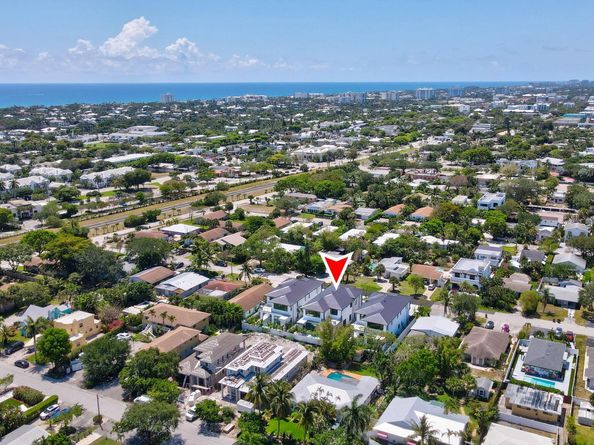 237 NE 11th Street, Delray Beach FL 33444
