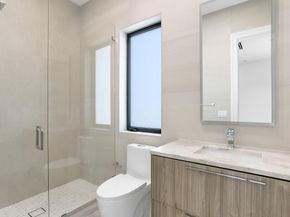 237 NE 11th Street, Delray Beach FL 33444