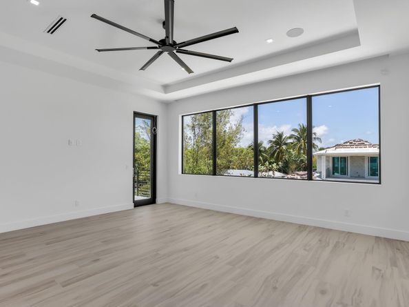 237 NE 11th Street, Delray Beach FL 33444