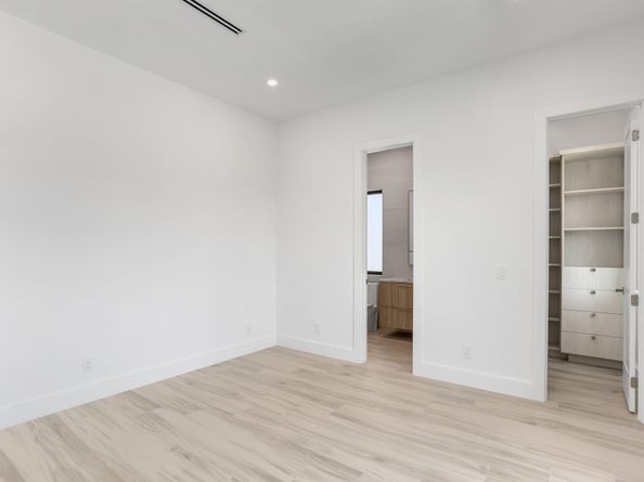 237 NE 11th Street, Delray Beach FL 33444