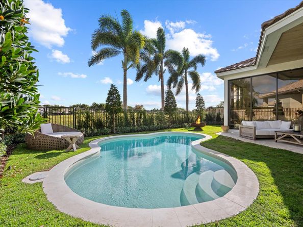 2578 Players Court, Wellington FL 33414