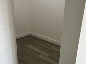 18860 NW 57th Ave 106, Hialeah FL 33015