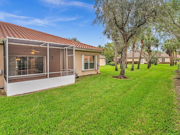 6387 Long Key Lane, Boynton Beach FL 33472