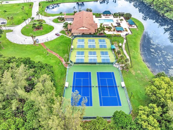 6387 Long Key Lane, Boynton Beach FL 33472
