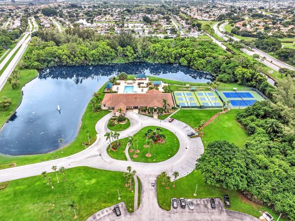 6387 Long Key Lane, Boynton Beach FL 33472