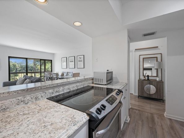 13334 Polo Club Road 304, Wellington FL 33414