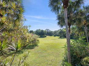 13334 Polo Club Road 304, Wellington FL 33414