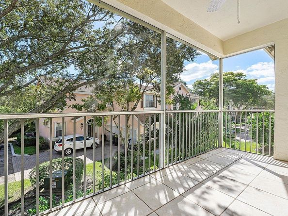 12342 NW 10th Dr D9, Coral Springs FL 33071