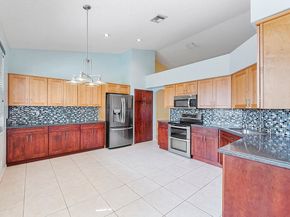 12342 NW 10th Dr D9, Coral Springs FL 33071