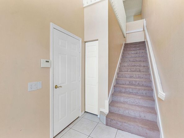 12342 NW 10th Dr D9, Coral Springs FL 33071