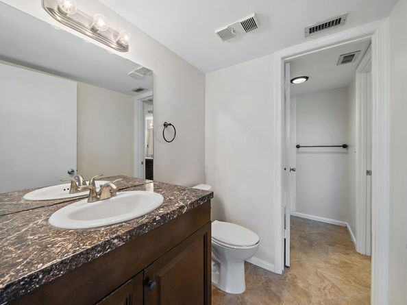 353 S Us Highway 1 C203, Jupiter FL 33477