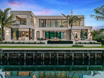 35 Spoonbill Road