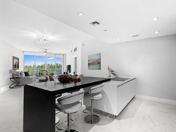 701 N Fort Lauderdale Beach Boulevard 504, Fort Lauderdale FL 33304