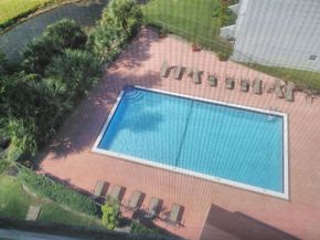 3465 Via Poinciana 806, Lake Worth FL 33467