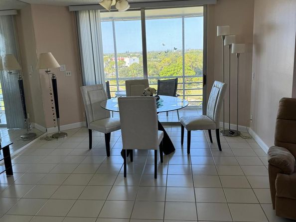 3465 Via Poinciana 806, Lake Worth FL 33467