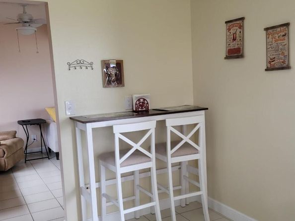 3465 Via Poinciana 806, Lake Worth FL 33467
