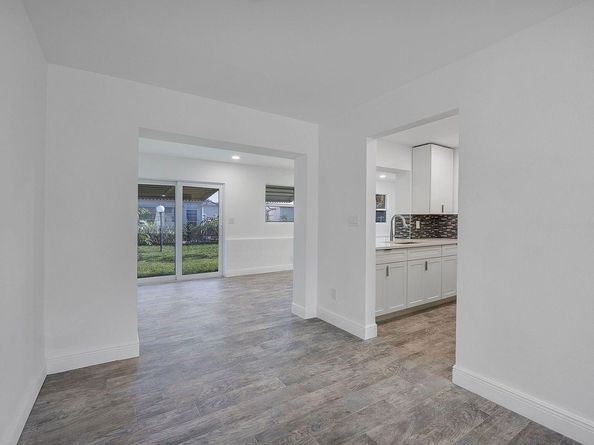 370 S GOLF Blvd, Pompano Beach FL 33064
