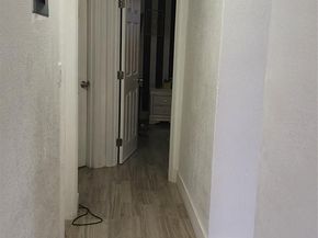 2840 NW 8th St, Fort Lauderdale FL 33311
