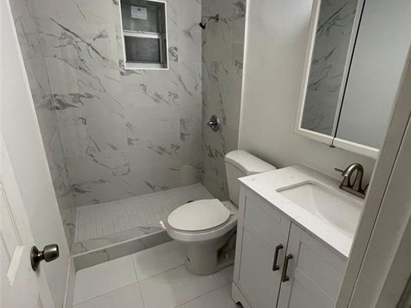 2840 NW 8th St, Fort Lauderdale FL 33311