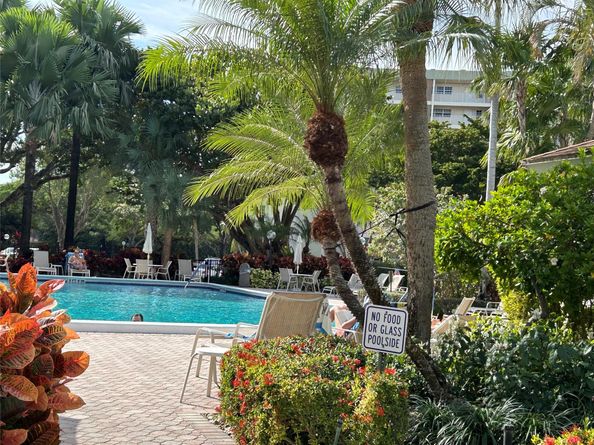 2940 N Course Dr 507, Pompano Beach FL 33069