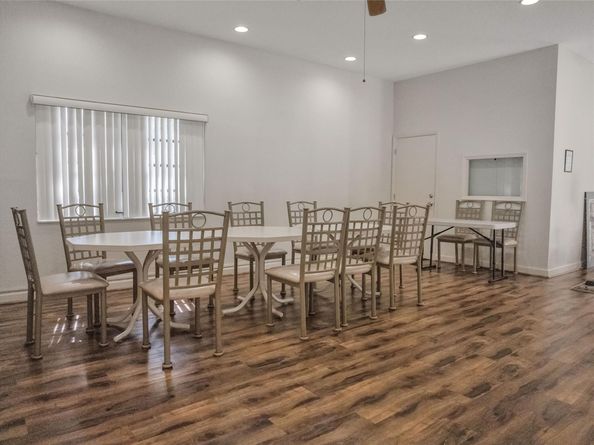 7653 NW 79th Ave 208, Tamarac FL 33321