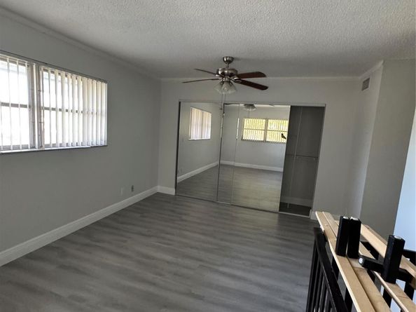 2960 Riverside Dr 312, Coral Springs FL 33065