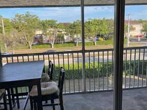 2960 Riverside Dr 312, Coral Springs FL 33065