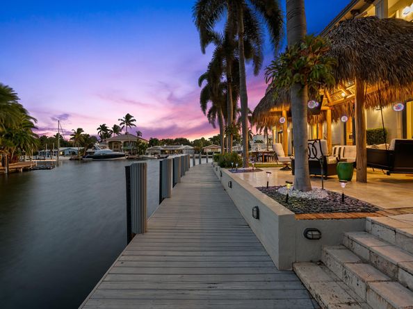 3700 NE 28th Ave, Lighthouse Point FL 33064