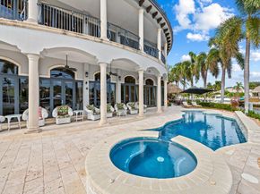 3700 NE 28th Ave, Lighthouse Point FL 33064