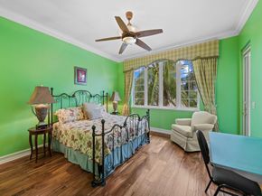 3700 NE 28th Ave, Lighthouse Point FL 33064