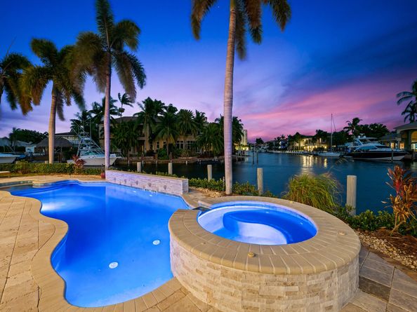 3700 NE 28th Ave, Lighthouse Point FL 33064