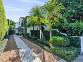 424 Brazilian Avenue, Palm Beach FL 33480