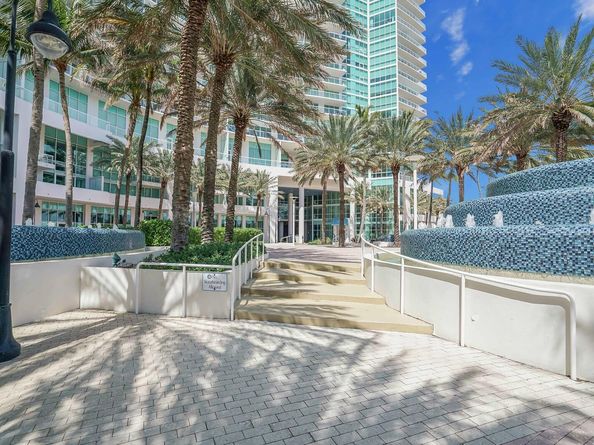 1 N Ocean Blvd 903, Pompano Beach FL 33062