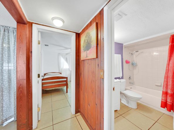 5271 Wallis Road, West Palm Beach FL 33415